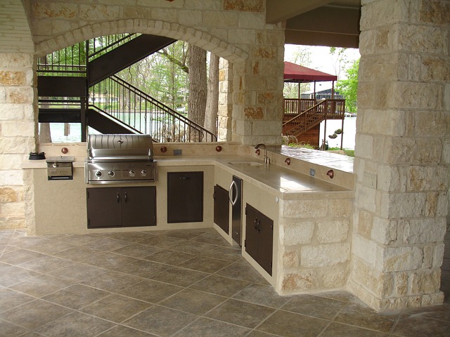 Beautiful outdoor kitchen for your home.